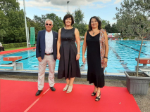 4bf32633-f7e1-41ca-bf77-c4cfd1694a4b